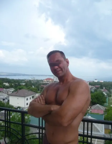 Célibataire et coquin je cherche une femme chaude sur Lyon