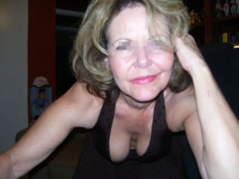 Annonce femme mature à Nice (06)