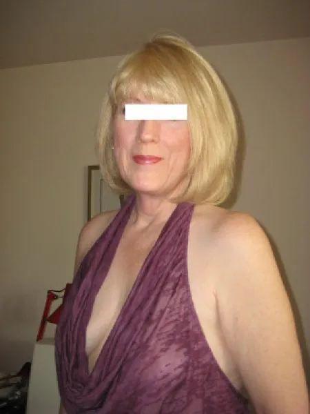 Carmen, Sexy, Hot, Cougar