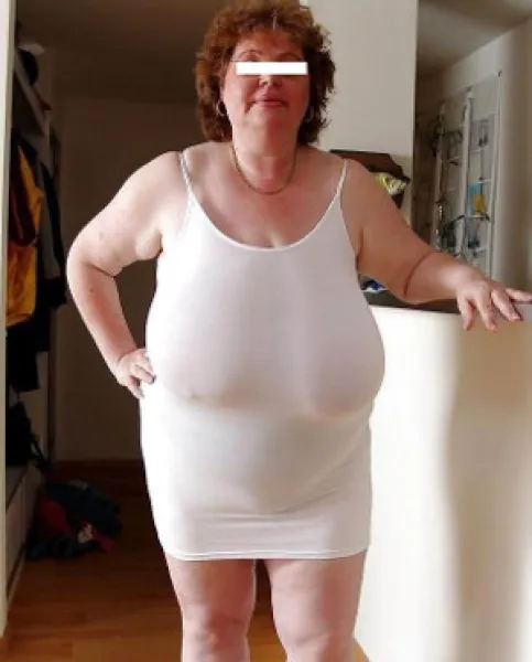 Femme de 61 ans encore jeune d'esprit pour des rencontres et plus