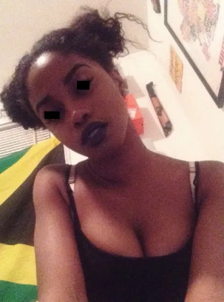 Jolie Africaine en manque de sexe