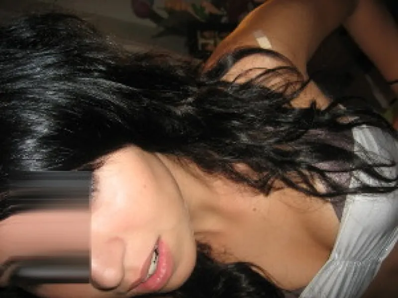 Rencontre jeune coquine sexy au Mans