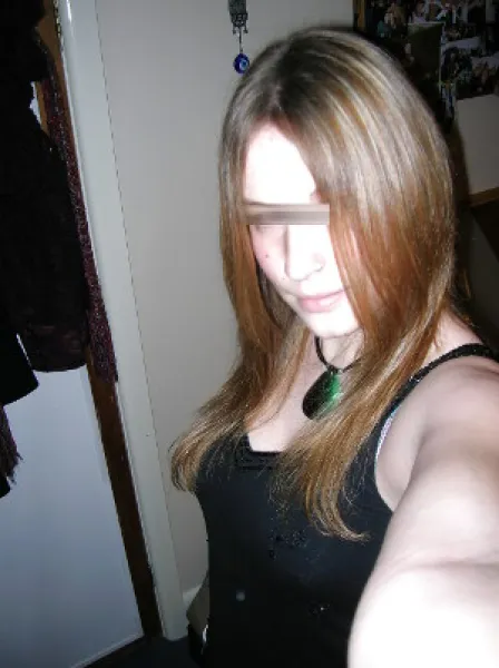 Femme timide sur Limoges cherche son mec