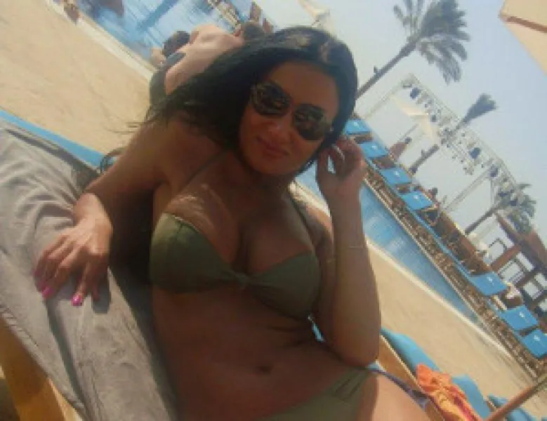 Beurette sexy pour plan cul à Nantes (44)