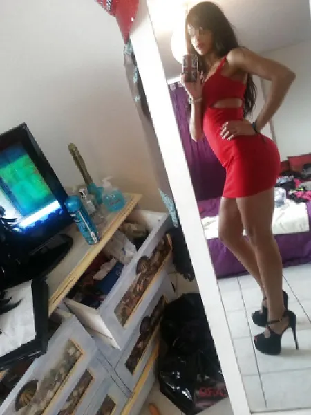 Jolie beurette de Paris recherche un amant d’un soir