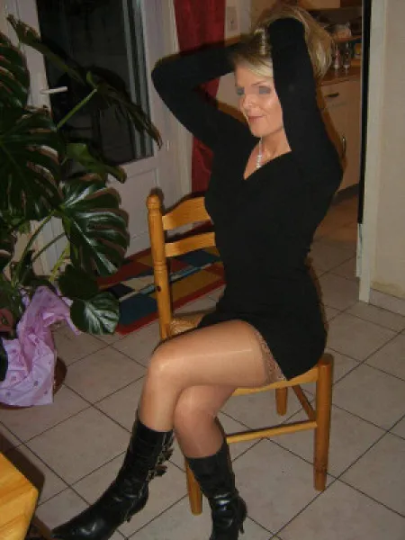 Rencontre chaude avec Marion de Brest