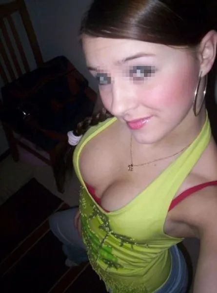 Plan cul temporaire avec une libertine de 23 ans