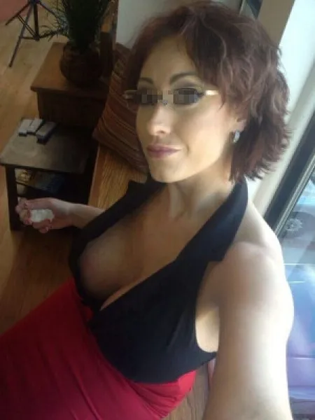 Mature en manque de sexe sur Caen (14)
