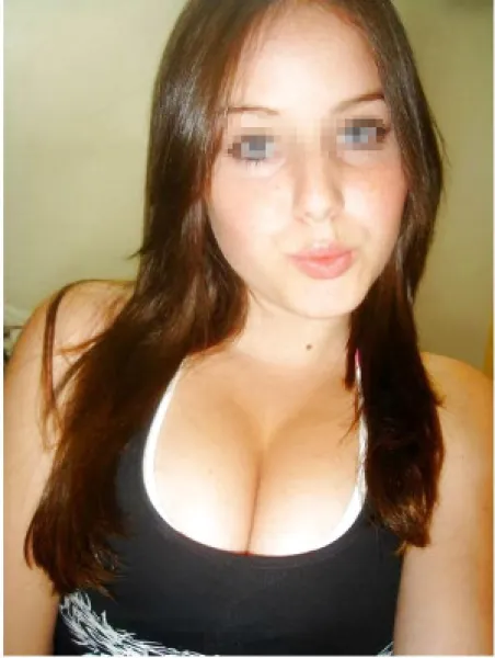 Rencontre une jeune coquine à Lyon