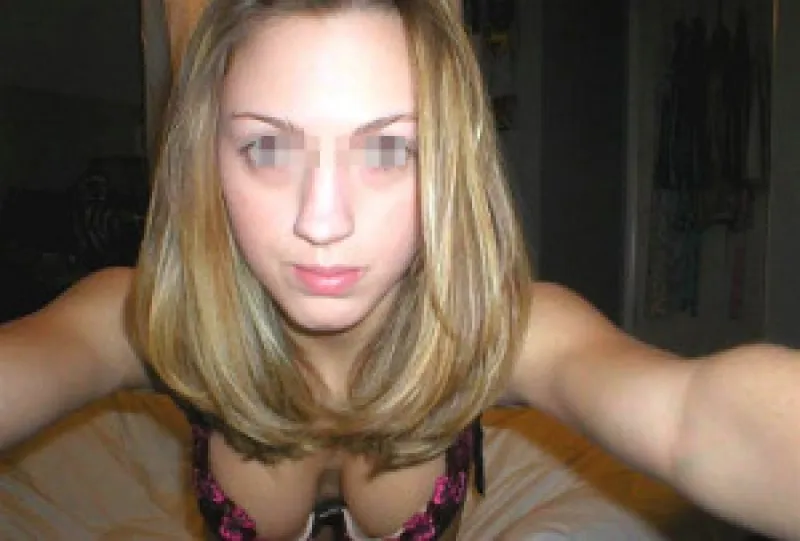 Rencontre chaude avec une blonde de Paris