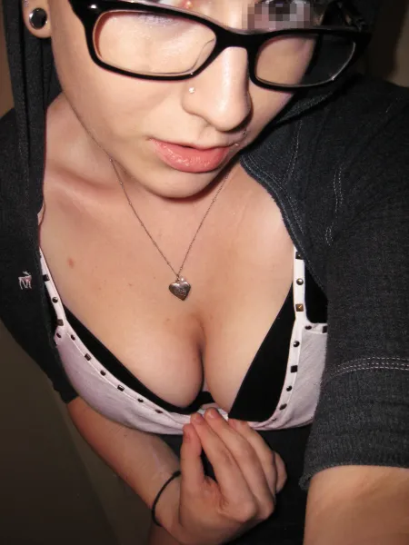 Lesbienne de Béziers cherche un plan cul