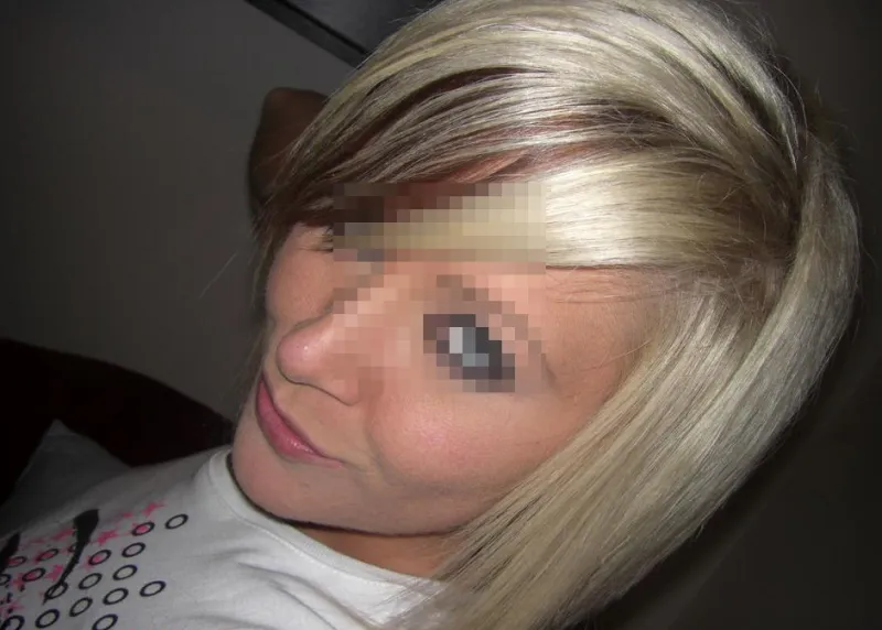 Blonde coquine de Montpellier à la recherche de sexe
