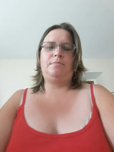Plan cul avec une femme ronde sur Nancy (54)