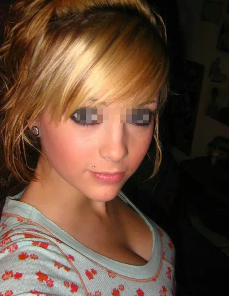 Coquine sur Nîmes cherche un plan sexe