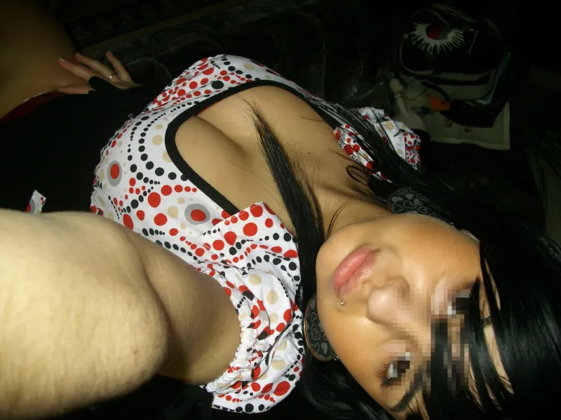Plan Q avec une latine sexy  à Toulouse