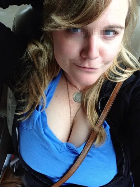 Plan Q au Havre avec une blonde aux gros seins