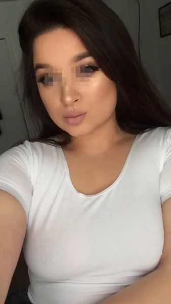 Femme infidèle cherche un plan cul à Toulouse