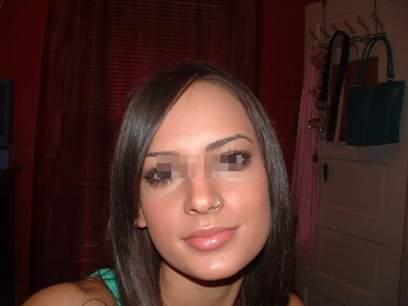 Fille mignonne et sensuel cherche du cul à Lyon