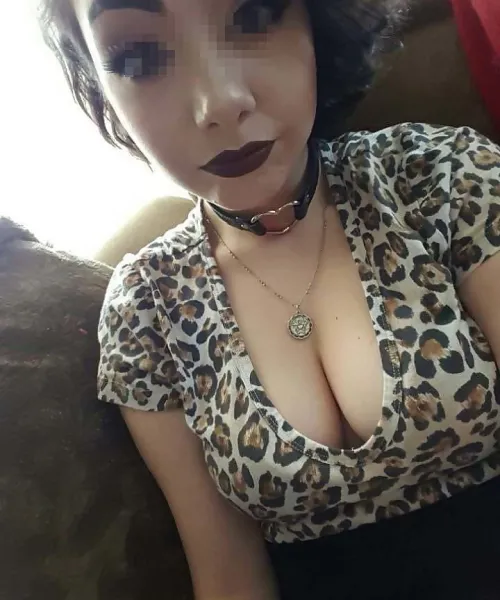 Rencontre sur Lyon avec une asiatique sexy