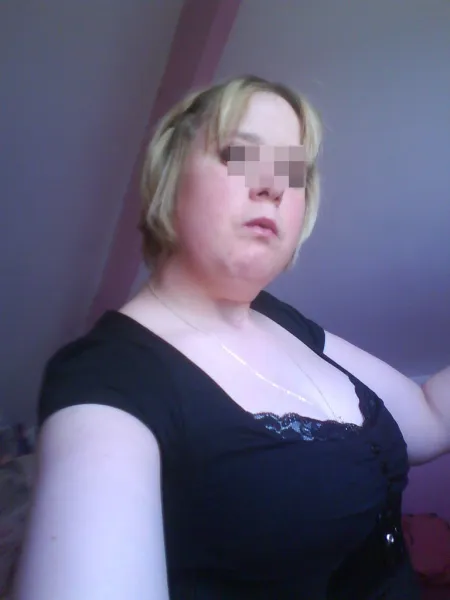Femme infidèle de Nantes cherche un homme
