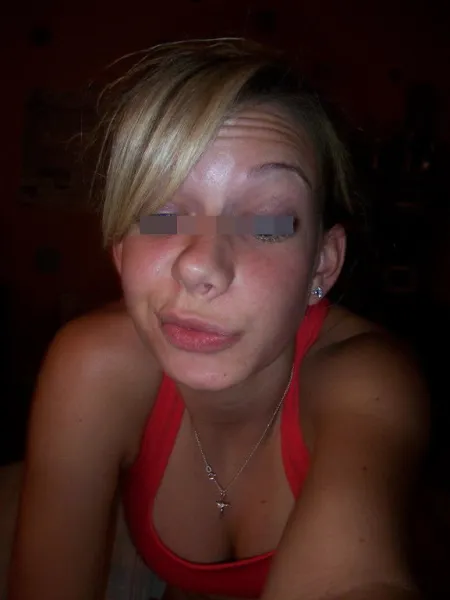 Fille chaude de 22 ans cherche un plan q à Nice