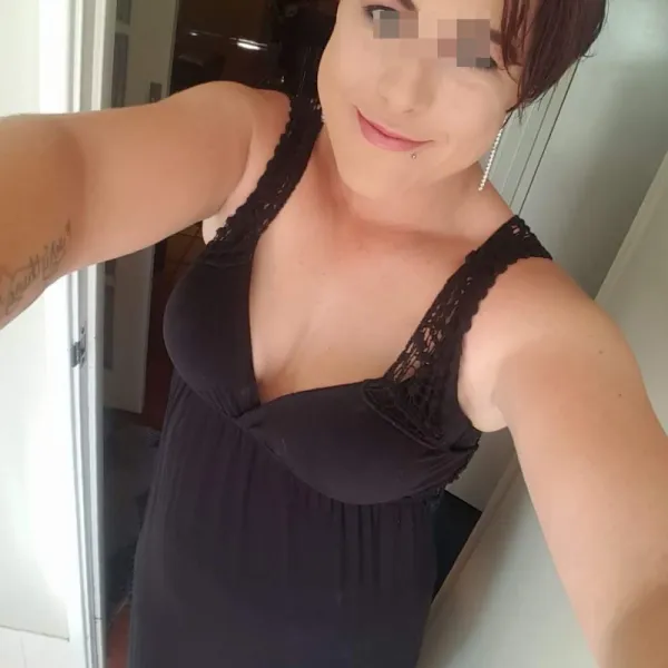 Lesbienne recherche femme à Lyon