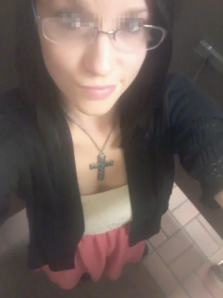 Cherche mec sur Bordeaux pour du sexe gratuit