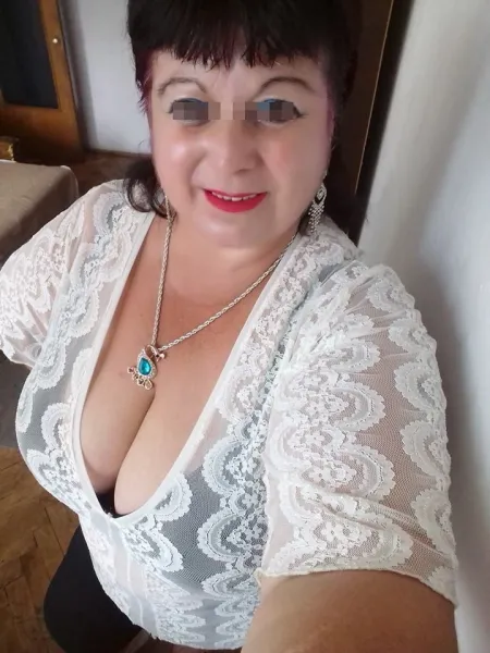 Rencontre mature pour un plan sexe à Troyes