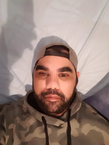 Célibataire algérien cherche un plan Q à Nantes