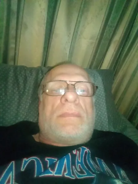 Homme 60 ans cherche une femme de  40 ans