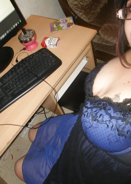 Fille chaude à Toulon pour du sexe gratuit