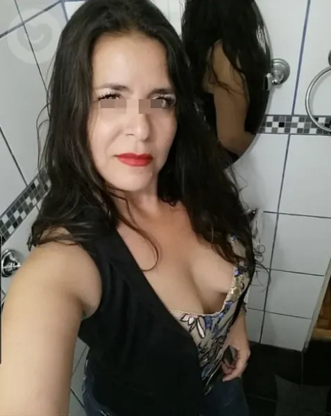 Ouverte pour une rencontre sur Quimper (29)