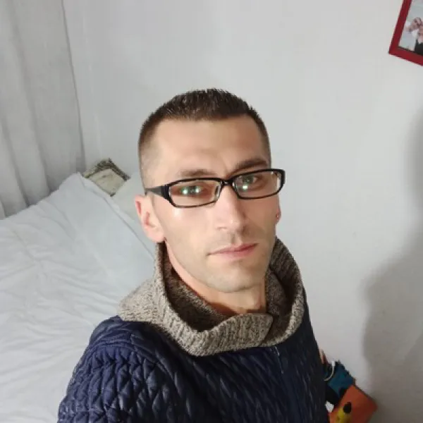 Homme libre pour une rencontre sexe à Toulouse