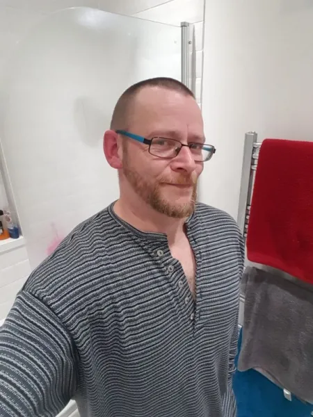 Gay cherche plan cul sur Dunkerque (59)