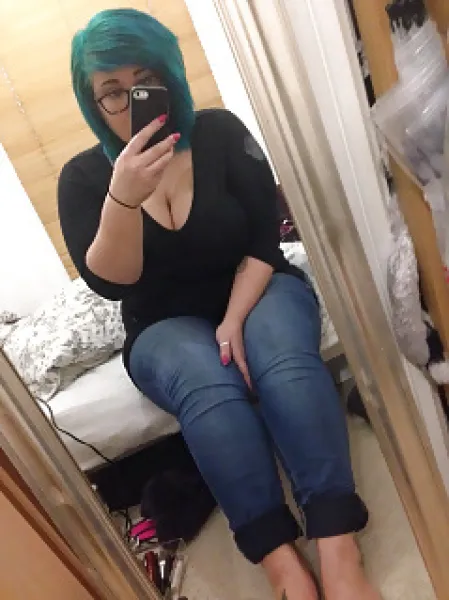 Cherche nana chaude pour cunnilingus