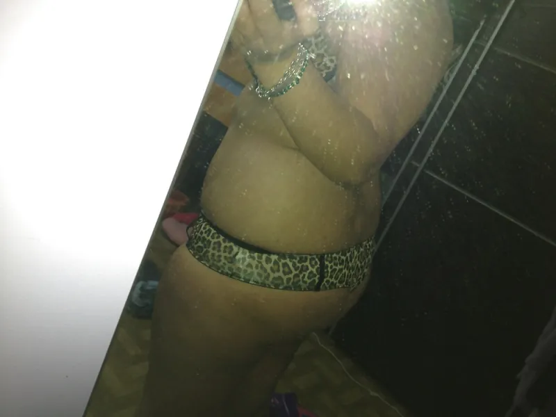 Cherche couple libertin à Nantes (44)