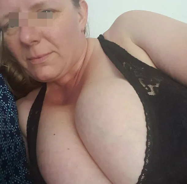 Mature maitresse pour h soumis