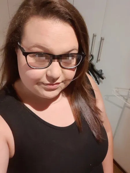 Fille grosse mais chaude pour baiser