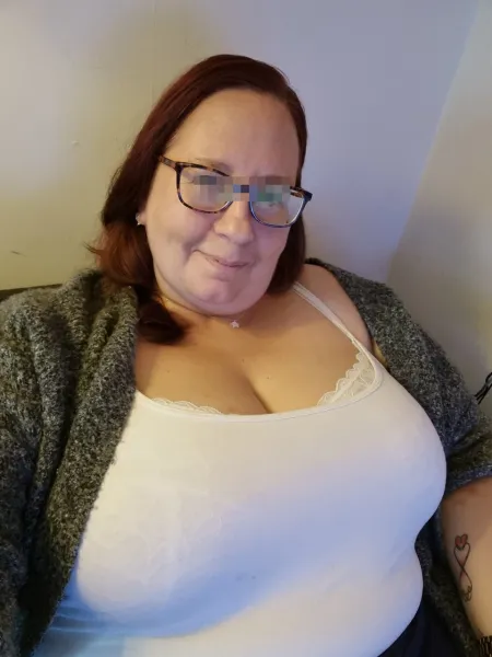 Femme cougar Paris
