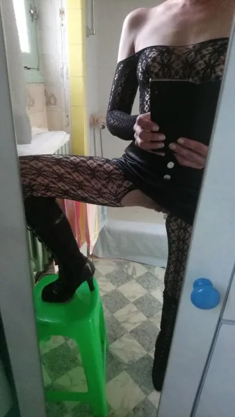 Plan cul autour de Paris, femme dominante