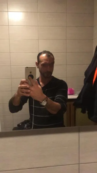 Homme cherche du sexe sans tabous à Paris