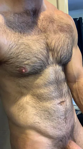 Plan sexe avec un gay viril de Toulouse