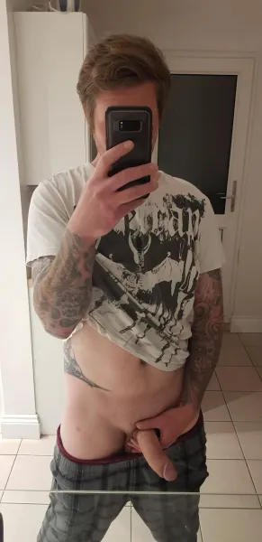 Rencontre gay pour sorties et plus si feeling