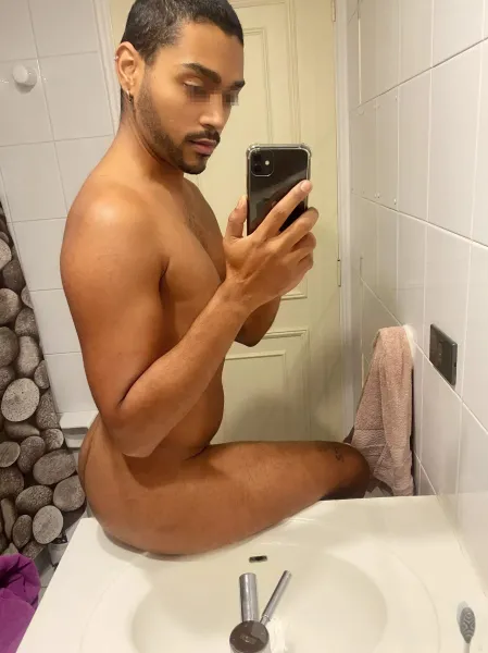 Plan gay dans le 34