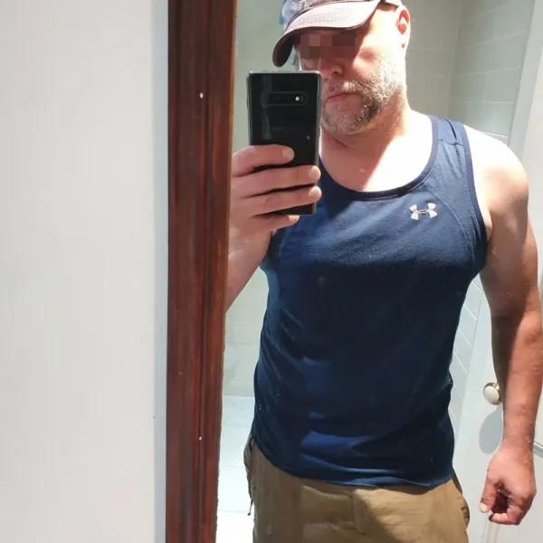 Mec de 46 ans, cherche plancul sans engagement sur Paris