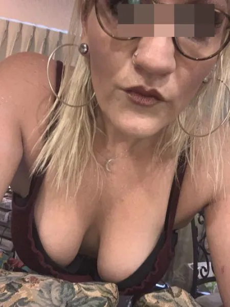 Femme de 40 ans qui recherche un plan cul