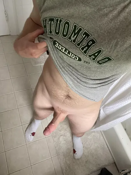 Cherche une femme pour plan cul osé à Reims