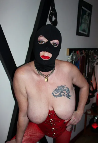 Maîtresse à Rennes cherche soumis à punir