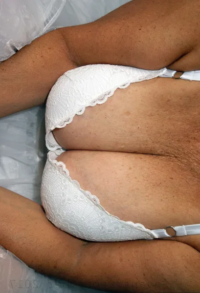 Plan sexe gratuit avec mature salope sur Lyon 6e