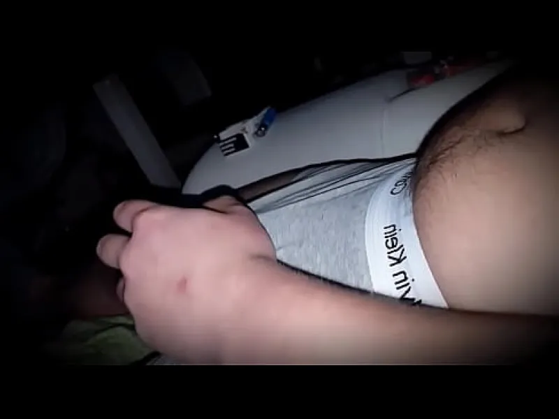 Hétéro à Paris cherche femmes matures pour plans culs